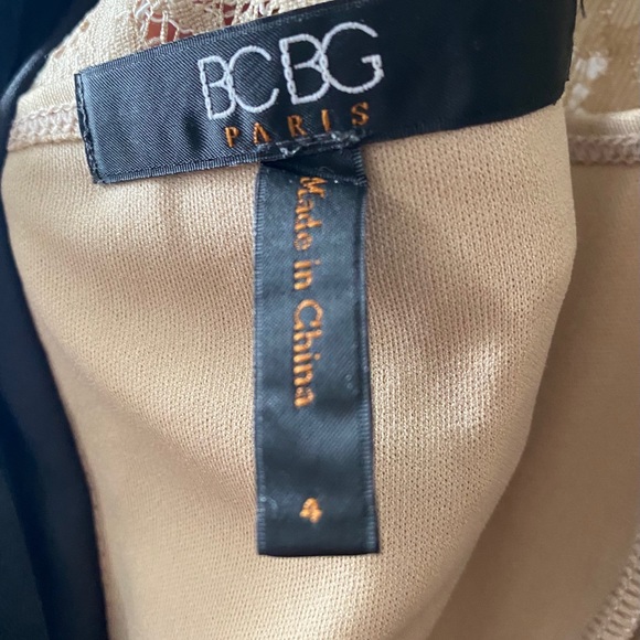 Cream and black lace dress - Picture 3 of 3